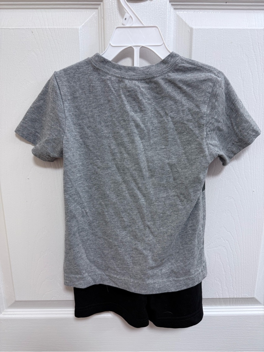 Nike Heather Gray and Black Graphic Logo Short Set, Size 4 - Picture 3 of 4